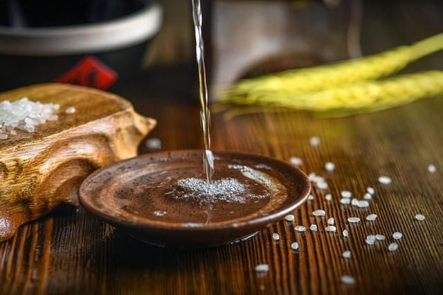 超市里3款酒“真憋屈”!明明是糧食好酒,卻因包裝遭人嫌棄  第9張 超市里3款酒“真憋屈”!明明是糧食好酒,卻因包裝遭人嫌棄  第9張