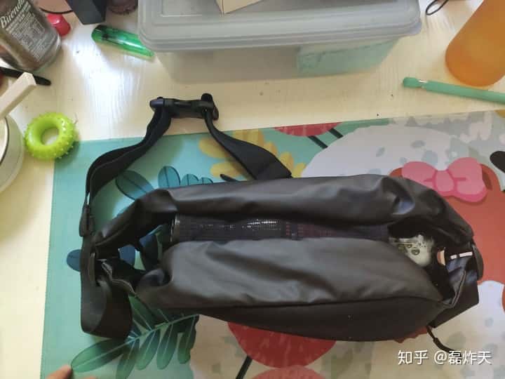 小米胸包新款開箱體驗，對比諸多米包  第13張