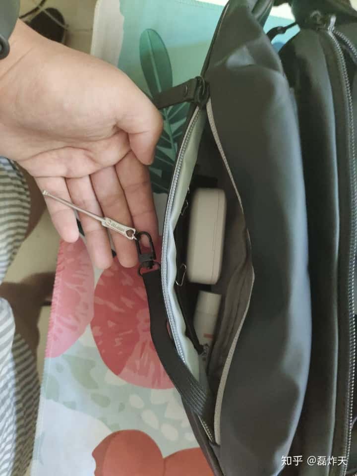 小米胸包新款開箱體驗，對比諸多米包  第17張