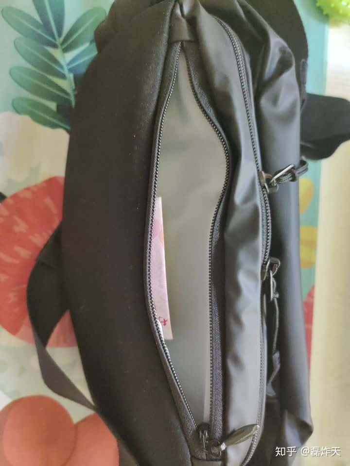 小米胸包新款開箱體驗,對比諸多米包 第26張 小米胸包新款開箱體驗,對比諸多米包 第26張