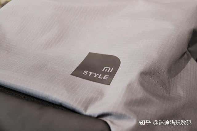 小米背包新體驗：只需149你就是這條街最靚的崽  第8張