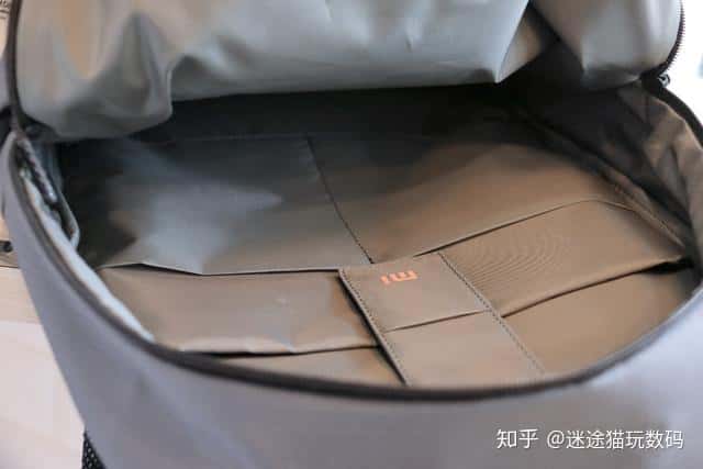 小米背包新體驗：只需149你就是這條街最靚的崽  第27張