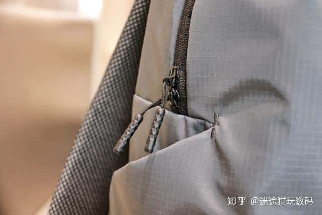 小米背包新體驗：只需149你就是這條街最靚的崽  第26張